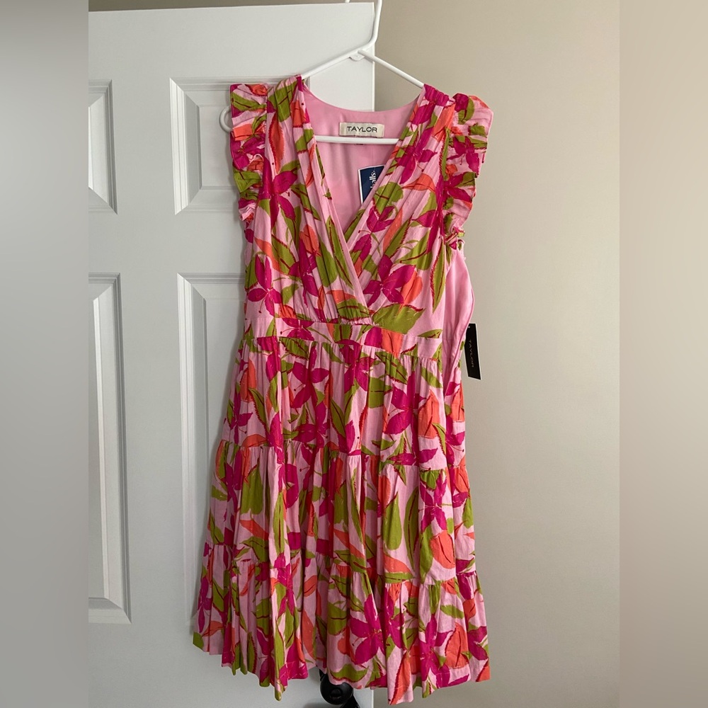 Taylor Dress.  Size medium.  Pinks and floral.  Side zipper.  New with tags.